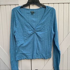 Wild fable 2xl  ruffled sleeve top